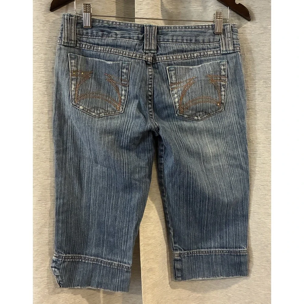 Mudd Women's Capri Jeans‎ Size 7 Blue Low Rise Crop Y2K